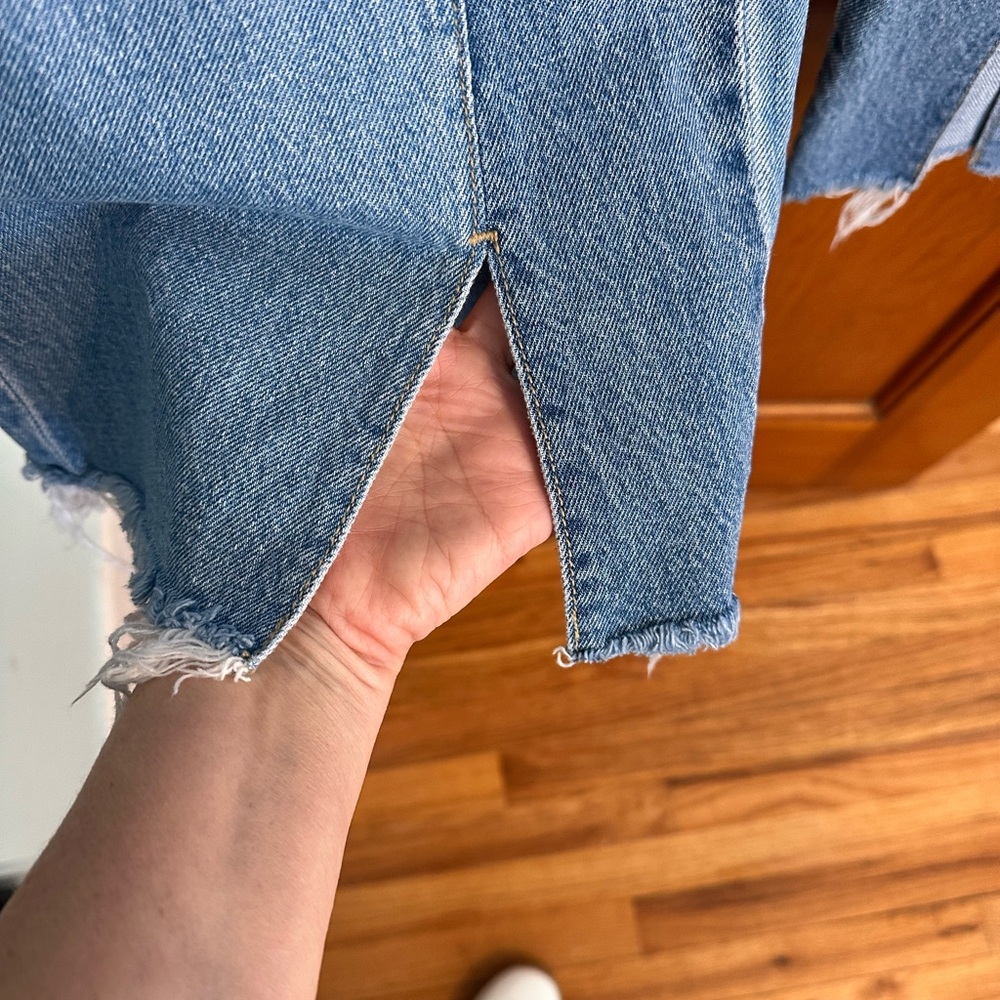 Old Navy Drapey Denim Baggy Jeans - Picture 5 of 5